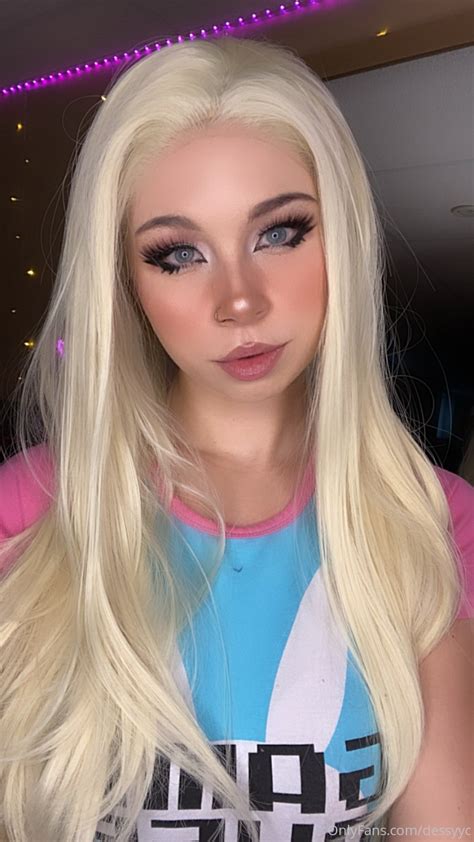 She is known for anime cosplay and lip-sync videos on TikTok. . Dessyyc leaks
